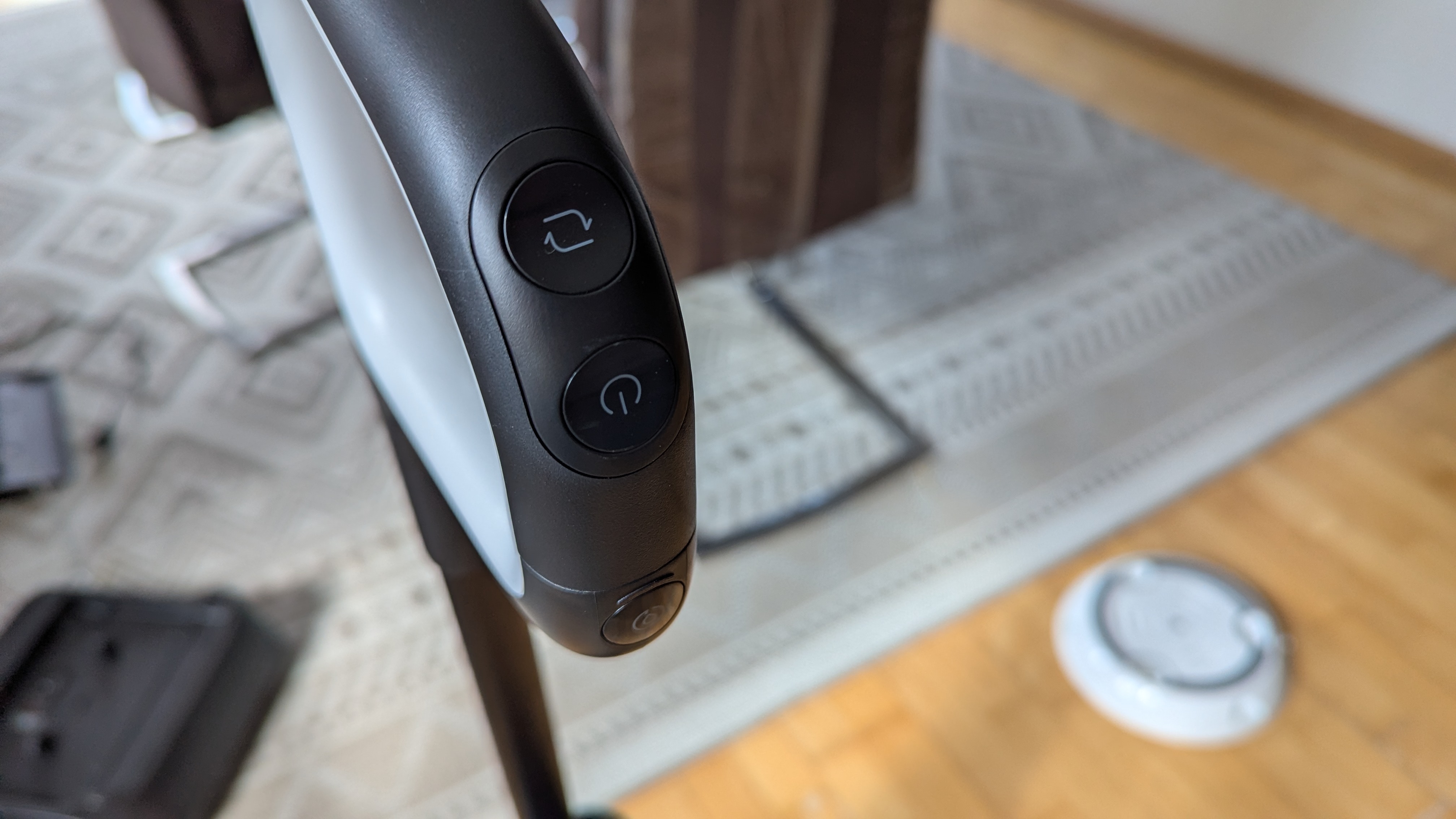 Roborock F25 Ace Im Test Per App Unter M beln Fernsteuerbarer 