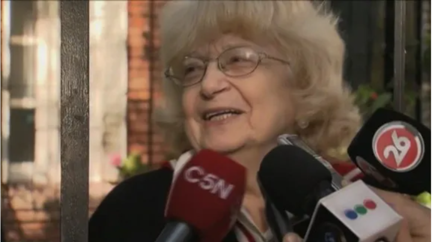 Promisiunea pe care Papa Francisc a făcut-o în fața singurei femei din lume pe care a iubit-o: „Dacă nu te căsătorești cu mine, mă fac preot”