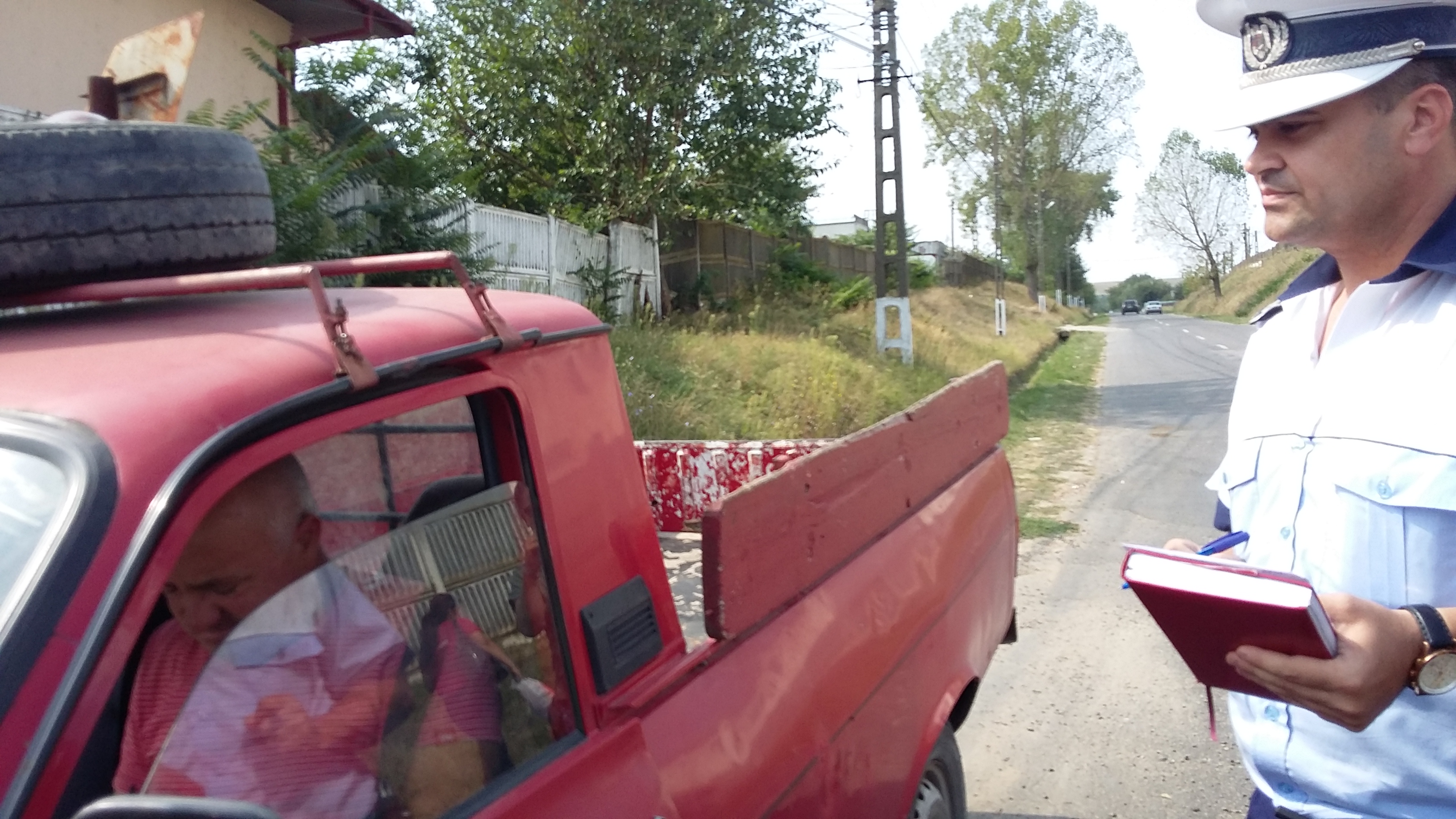 Una dintre victimele din Foltești a fost înmormântată! Șoferul este, în continuare, de negăsit! GALERIE FOTO