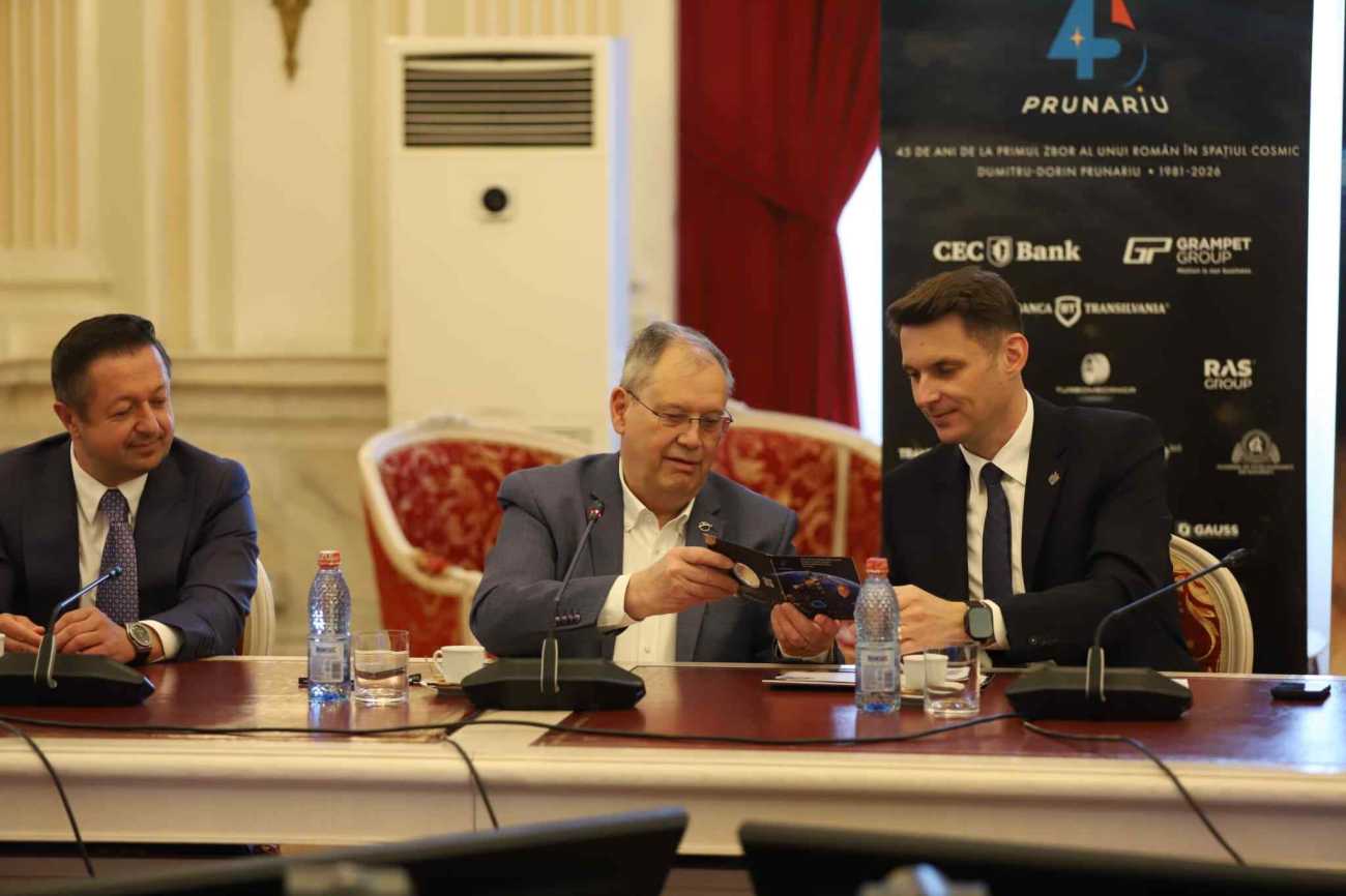 Dumitru Prunariu, singurul român care a zburat în Cosmos, aniversat în Senat după 45 de ani de la misiunea Soyuz 40