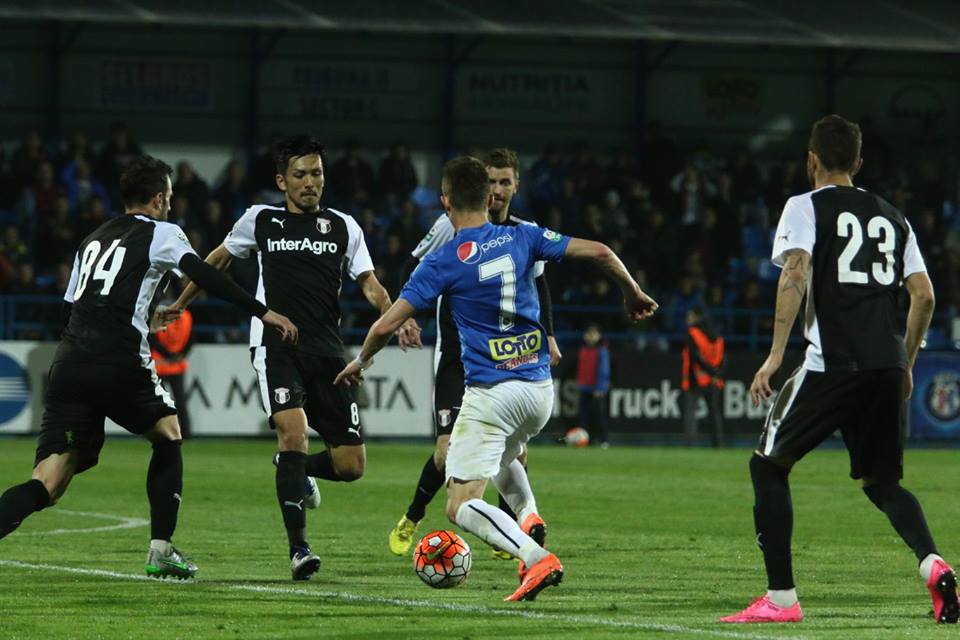 Liga I, play-off, etapa a 6-a: Viitorul - Astra 1-3. Liderul a defilat! Au punctat Boudjemaa, Găman și Alibec, respectiv tânărul Ciobanu. Gazdele, în 10! VIDEO