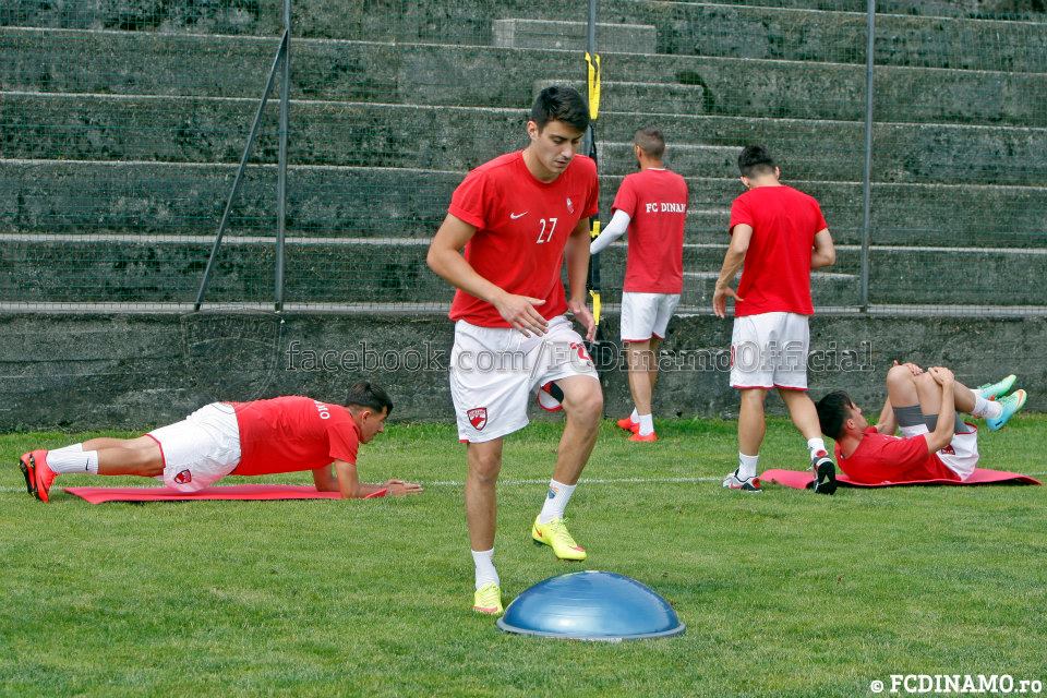 Mușchi de ”câine neîmblânzit”. Feussi dă tonul antrenamentelor lui Dinamo