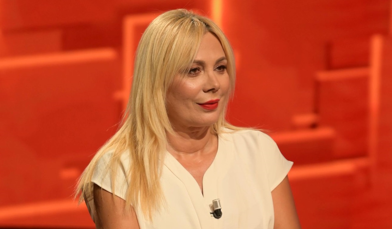 În ce condiții Dana Săvuică ar ierta infidelitatea partenerului: „Aș înțelege dacă mă înșală, și eu am înșelat”. Se iubește cu Răzvan Enescu