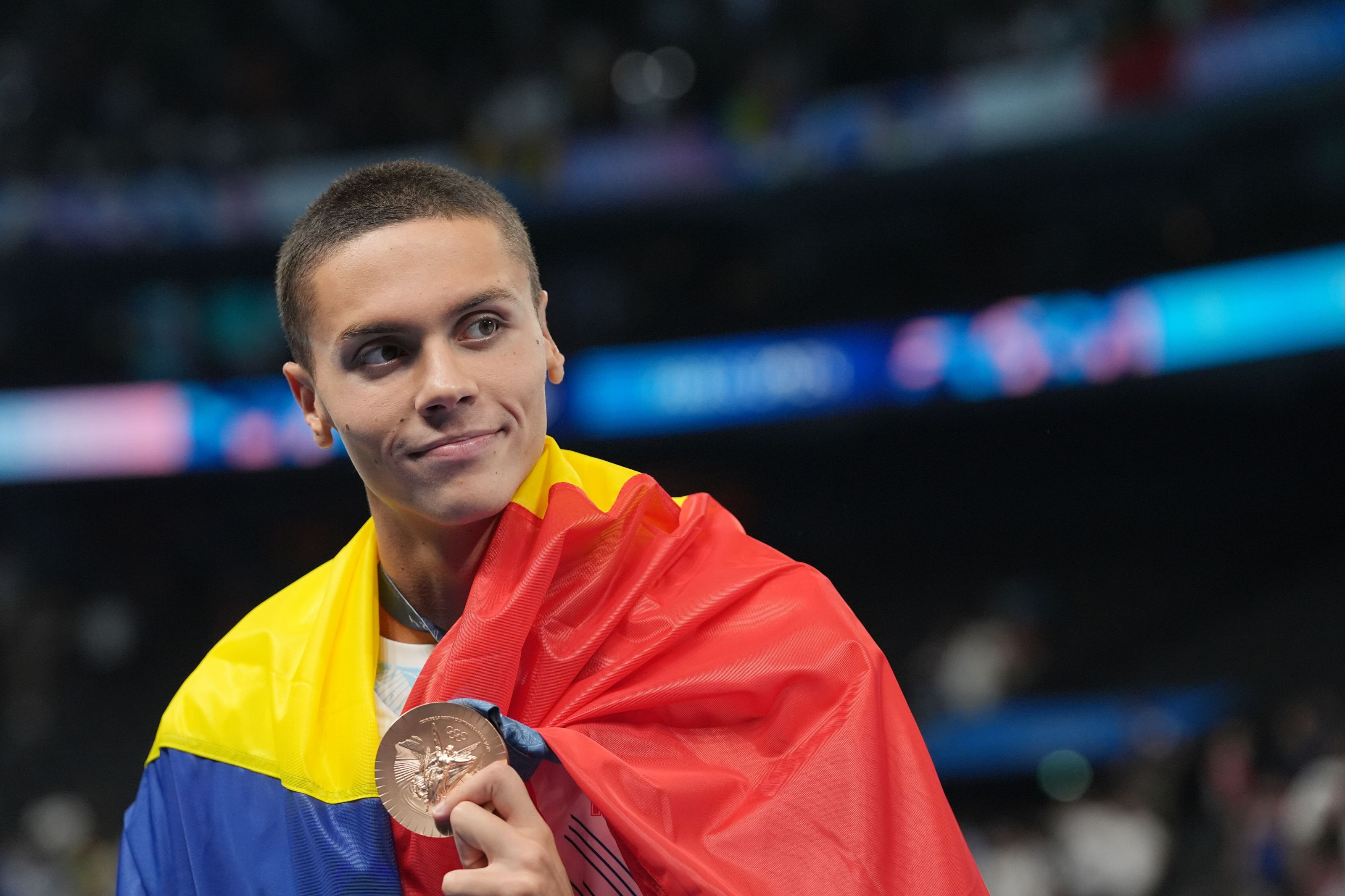 David Popovici a primit de la stat și de la club peste un milion de euro premii, de-a lungul carierei