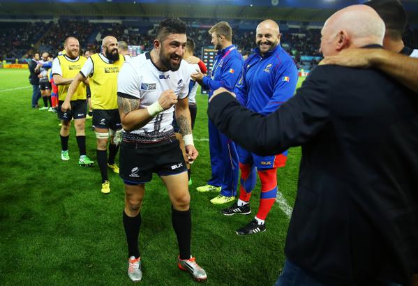 CUPA MONDIALĂ DE RUGBY / Minunea și-a cerut jertfa: ”stejarii” i-au dedicat victoria minunată obținută contra Canadei lui Marius Tincu. ^Antrenorului secund i-a decedat mama chiar înaintea meciului cu "arţarii", dar a rămas lângă echipă / VIDEO
