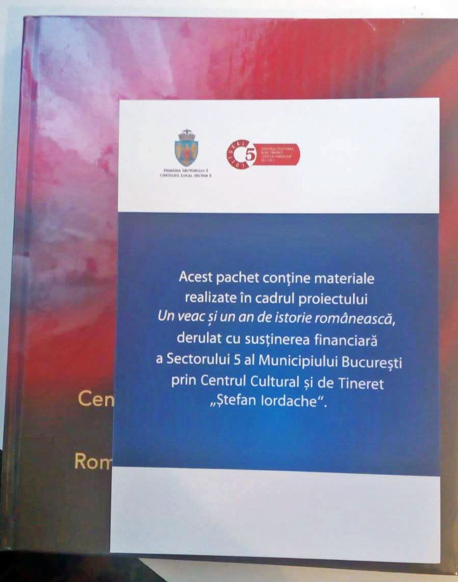 Ce primesc copiii din Sectorul 5 de Moș Nicolae? Materiale promoționale cu poza primarului Daniel Florea!