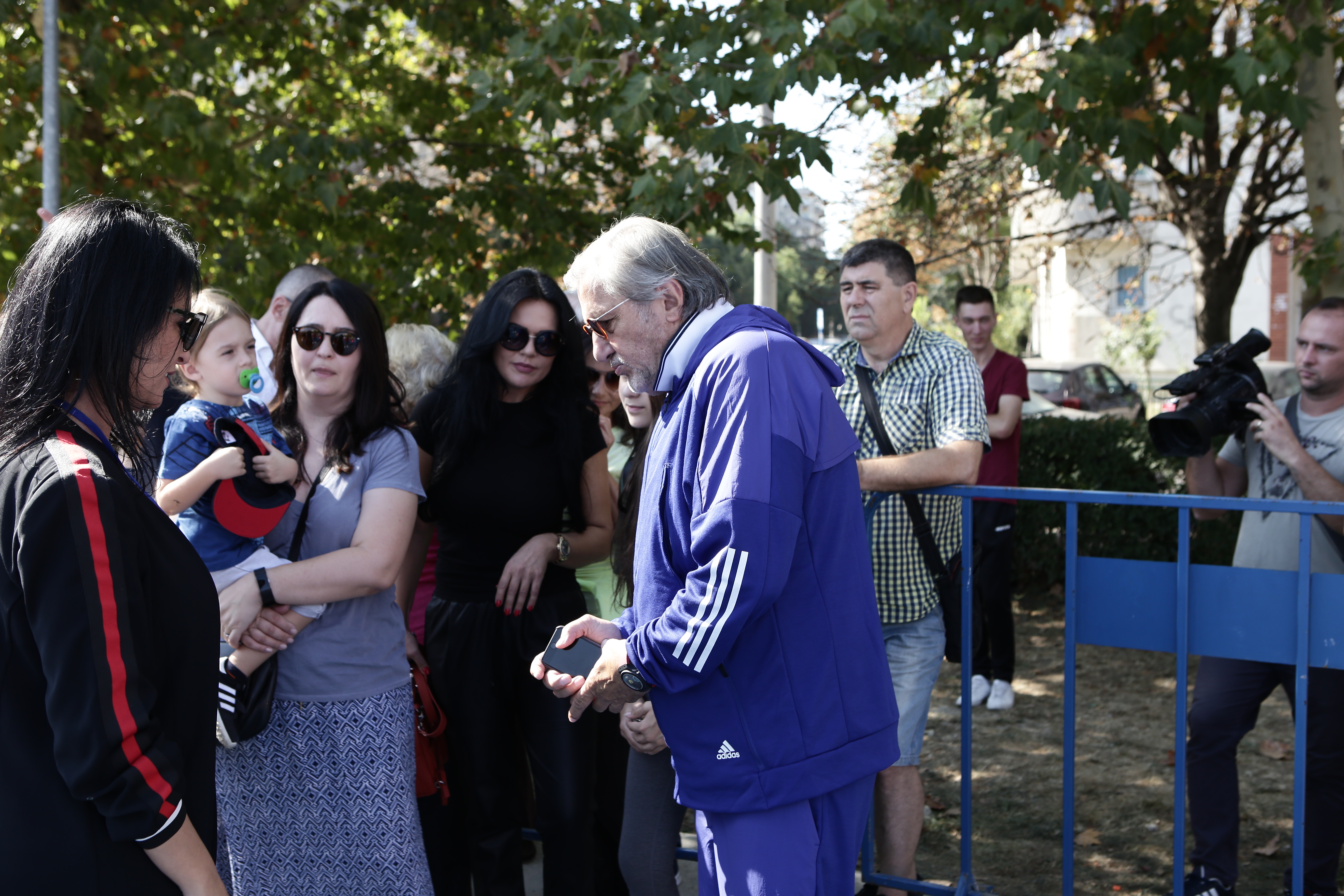 FOTO/ Amalia și noua iubită a lui Ilie Năstase au dat nas în nas la un eveniment organizat de Nadia Comăneci. Gestul făcut de cele două atunci când s-au văzut