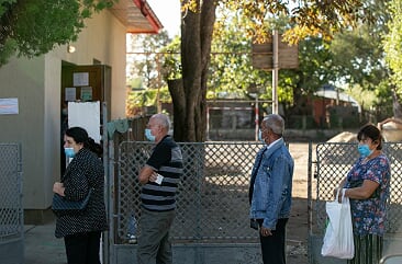 Alegeri locale 2020. Ziua votului în 50 de imagini