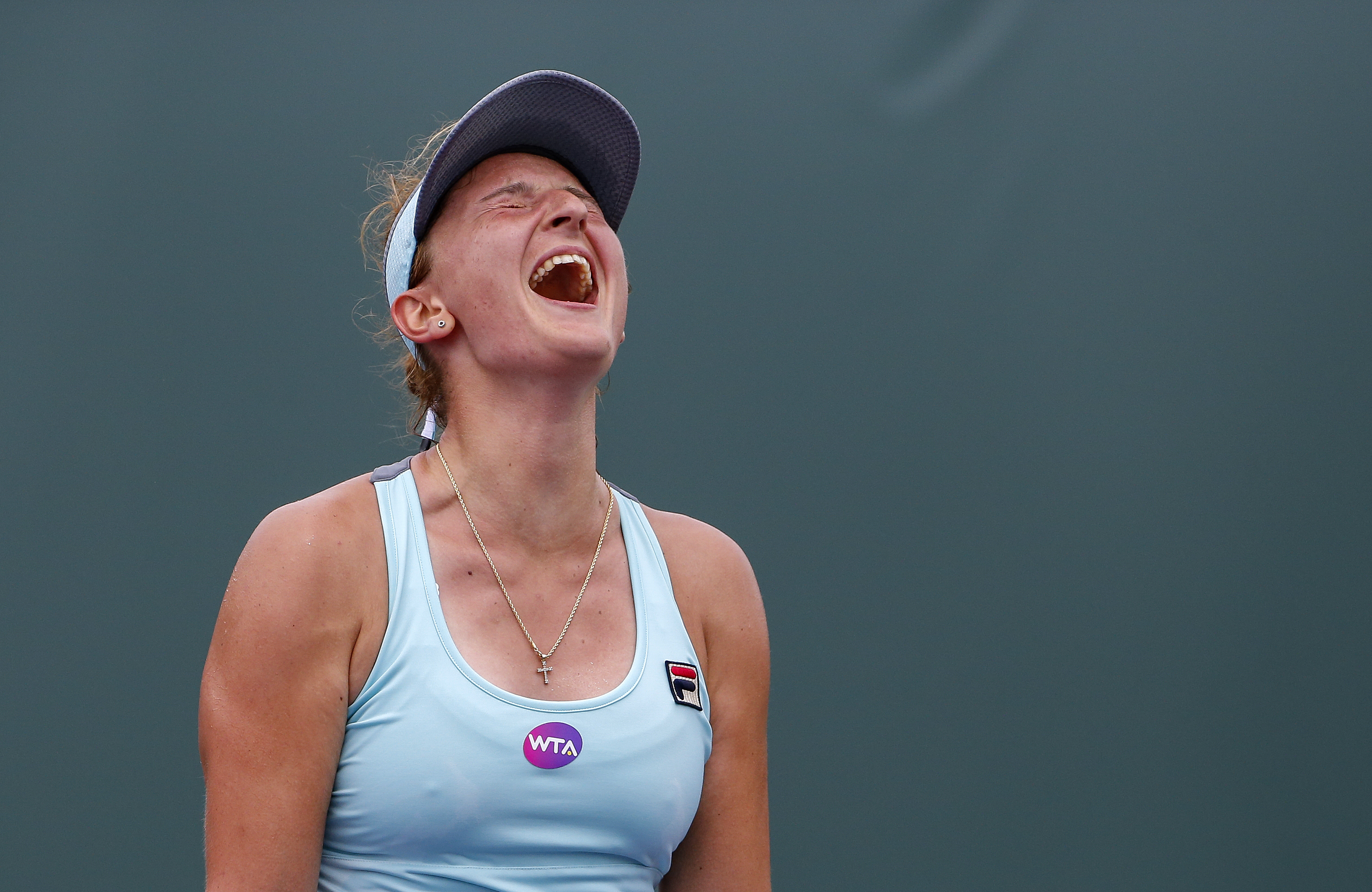 Simona Halep, în ”sferturi” la Miami. Se va duela marți cu o sportivă pe care a bătut-o deja de două ori. Monica Niculescu și Irina Begu - eliminate, dar mai bogate! Și Serena și-a făcut bagajele / LIVE BLOG