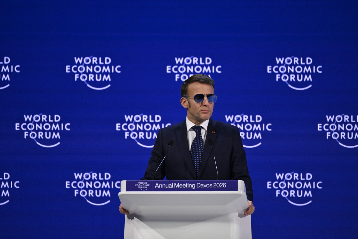 Cătălin Botezatu, despre ochelarii de soare purtați de Emmanuel Macron. Cât costă un astfel de model: „Un brand de lux cu istorie de peste un secol”