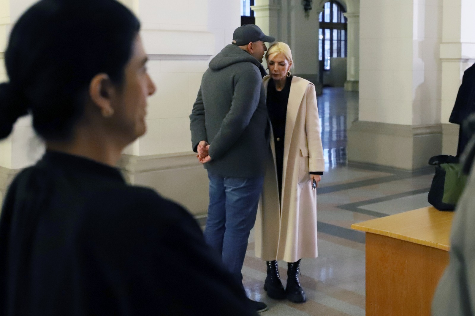 Câți bani de la Nordis au ajuns într-o firmă a lui Ion Țiriac. Unde s-a plimbat Laura Vicol cu avioanele private ale miliardarului