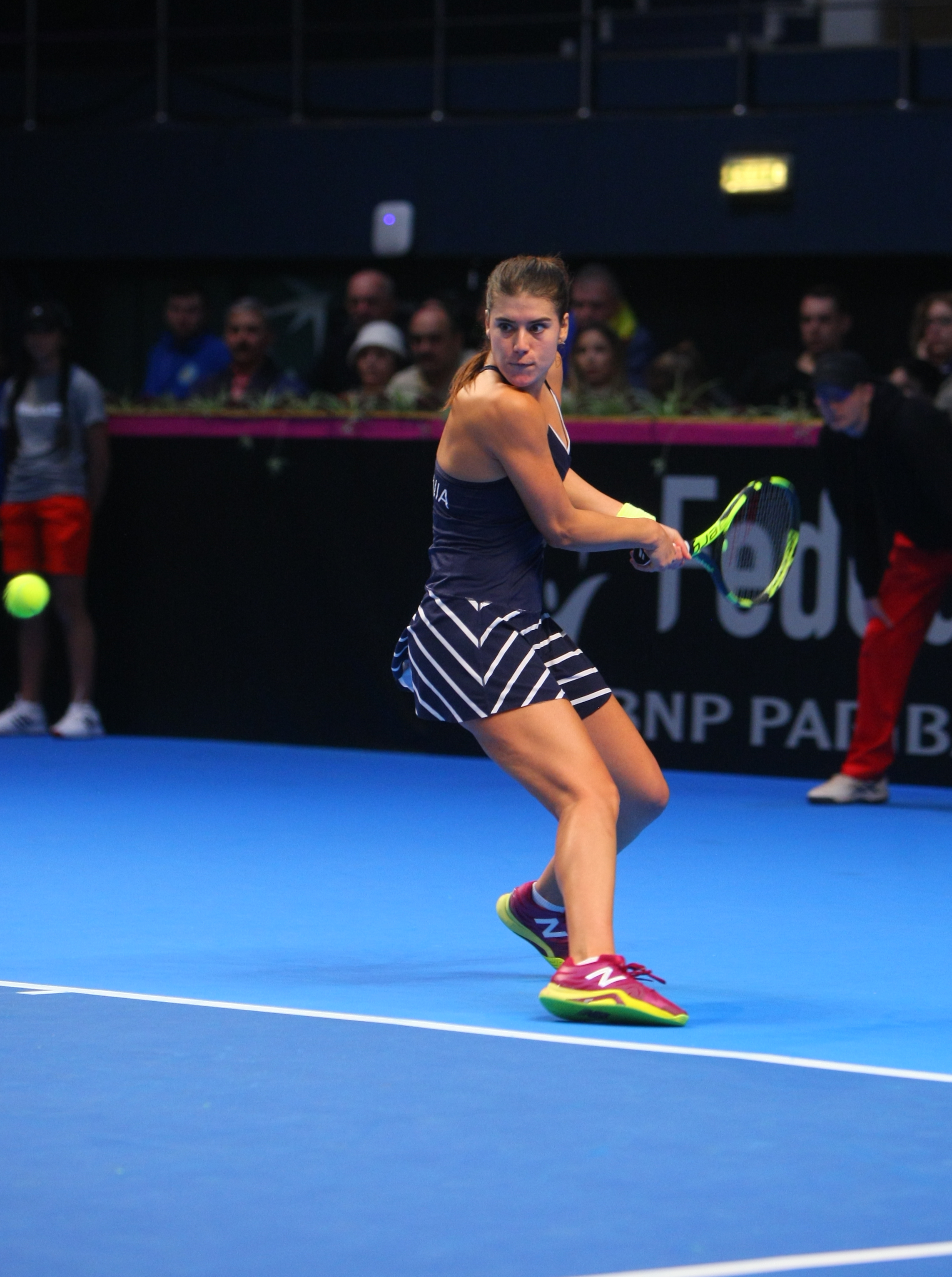 România a fost învinsă de Belgia, în primul tur al Grupei Mondiale II din Fed Cup. Irina Begu a jucat la simplu, dar a pierdut în setul decisiv. Reacții  | FOTO & VIDEO
