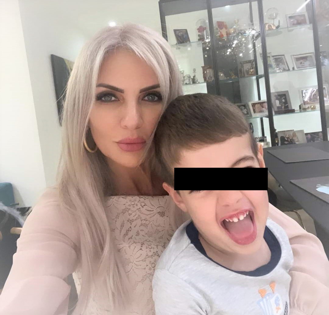 Imagini rare din casa în care locuiește Laura Vicol. Ce avere ar avea soția lui Vladimir Ciorbă