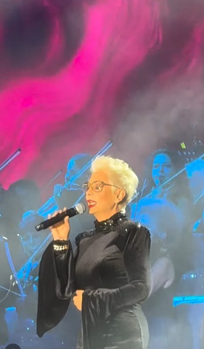 Cum au apărut vedetele la Festivalul Mamaia 2025. Marina Voica a purtat tocuri la 88 de ani, iar Dida Drăgan a repetat în șosete