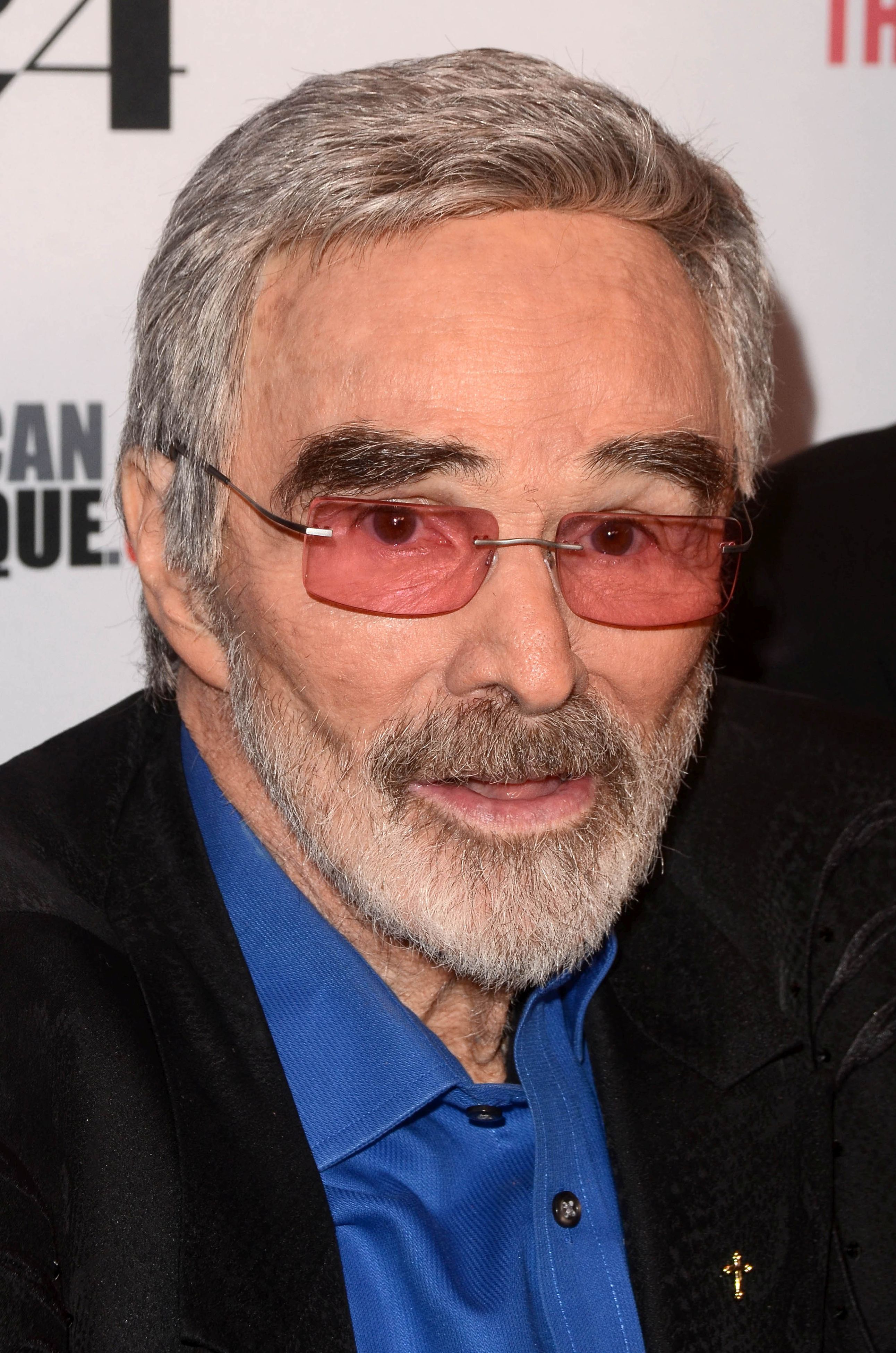 FOTO | Burt Reynolds a murit la vârsta de 82 de ani. Actorul a suferit un atac de cord