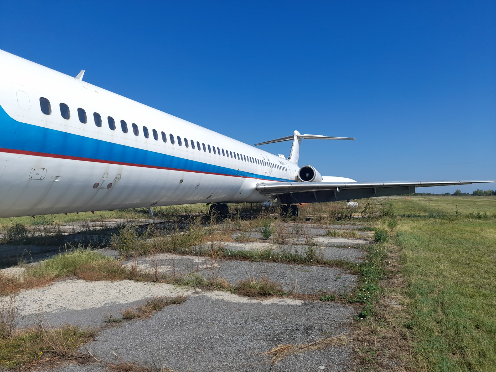 Un avion de pasageri care i-a aparținut lui Ovidiu Tender, scos la licitație de ANAF. La ce preț a fost evaluată aeronava