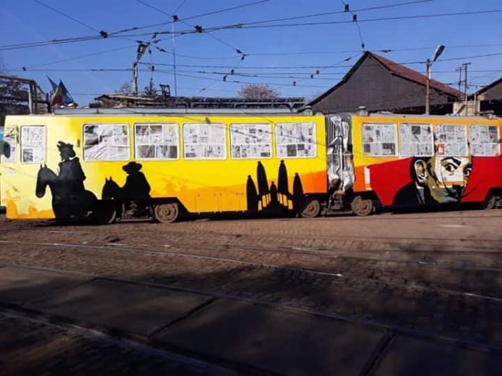 Două tramvaie pictate cu elemente culturale din Grecia, Spania, Suedia și România circulă prin București
