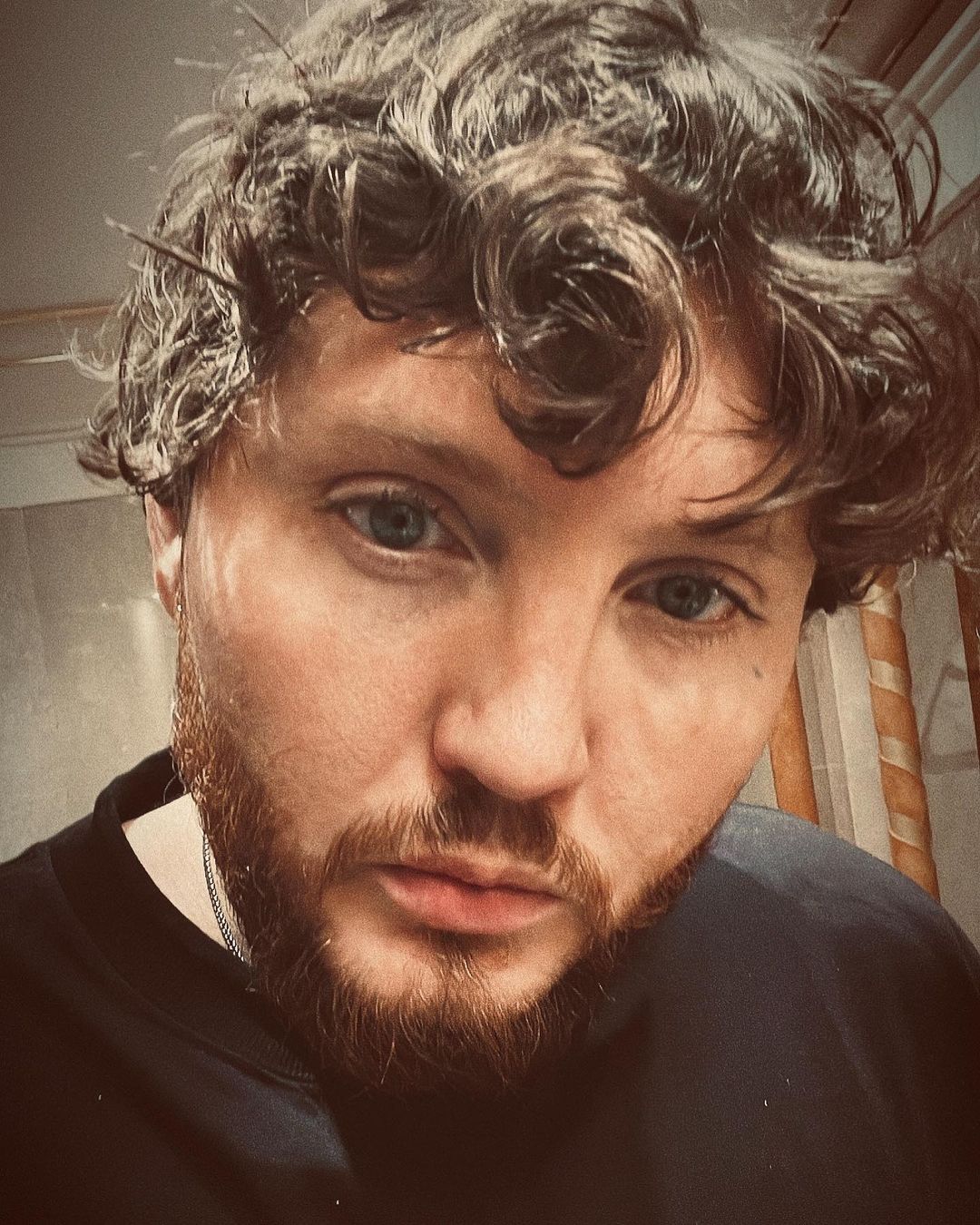 James Arthur a ajuns de nerecunoscut. Fanii au reacționat: „Îmi amintește de o statuie grecească”