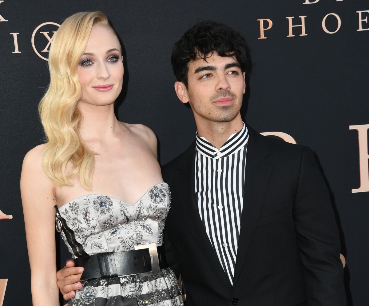 Sophie Turner îl dă în judecată pe Joe Jonas. Divorțul se complică, iar actrița vrea să își ia copiii în Anglia