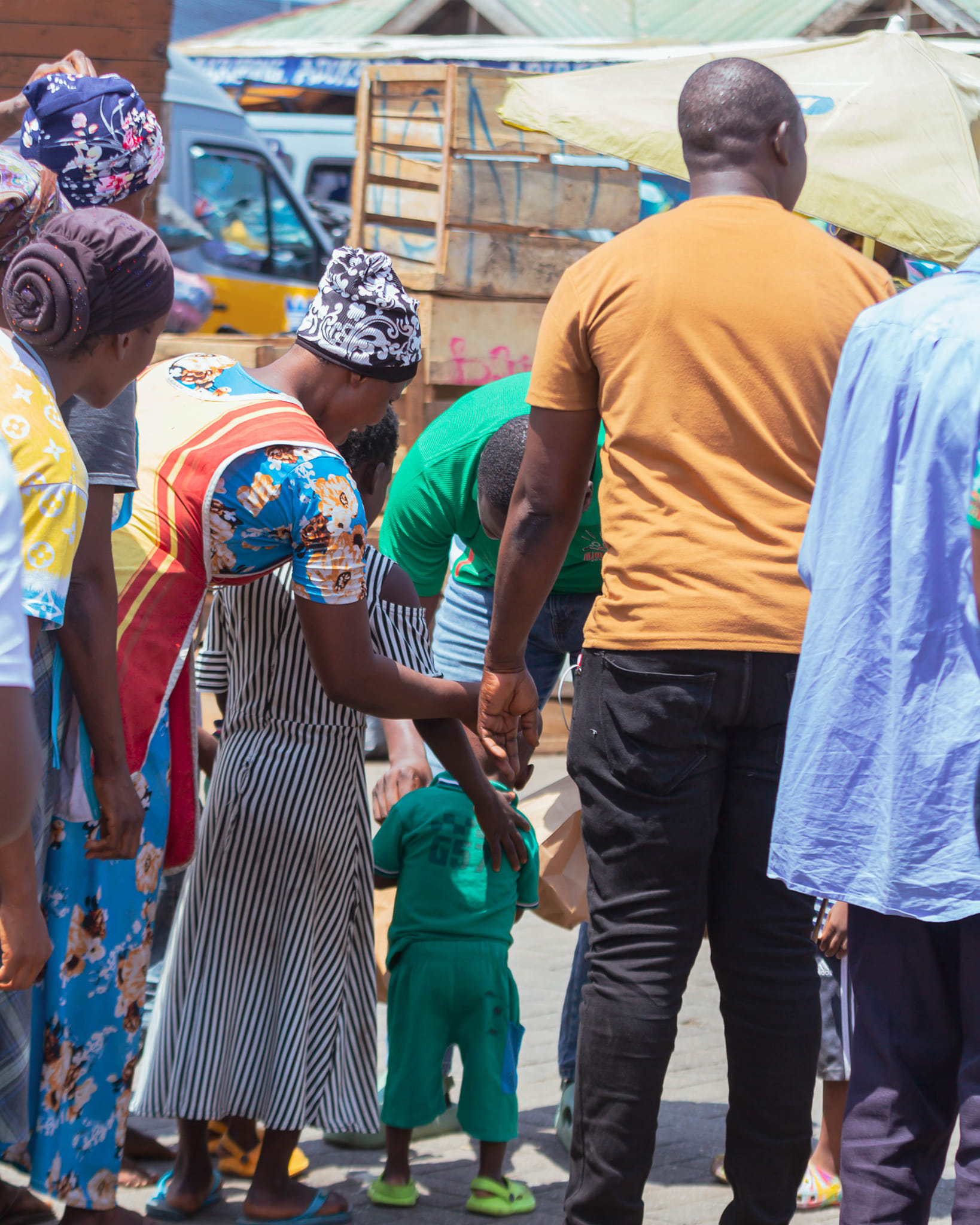 Alhaji Fawan Foundation spreads love and joy to kayayei sisters during Eid