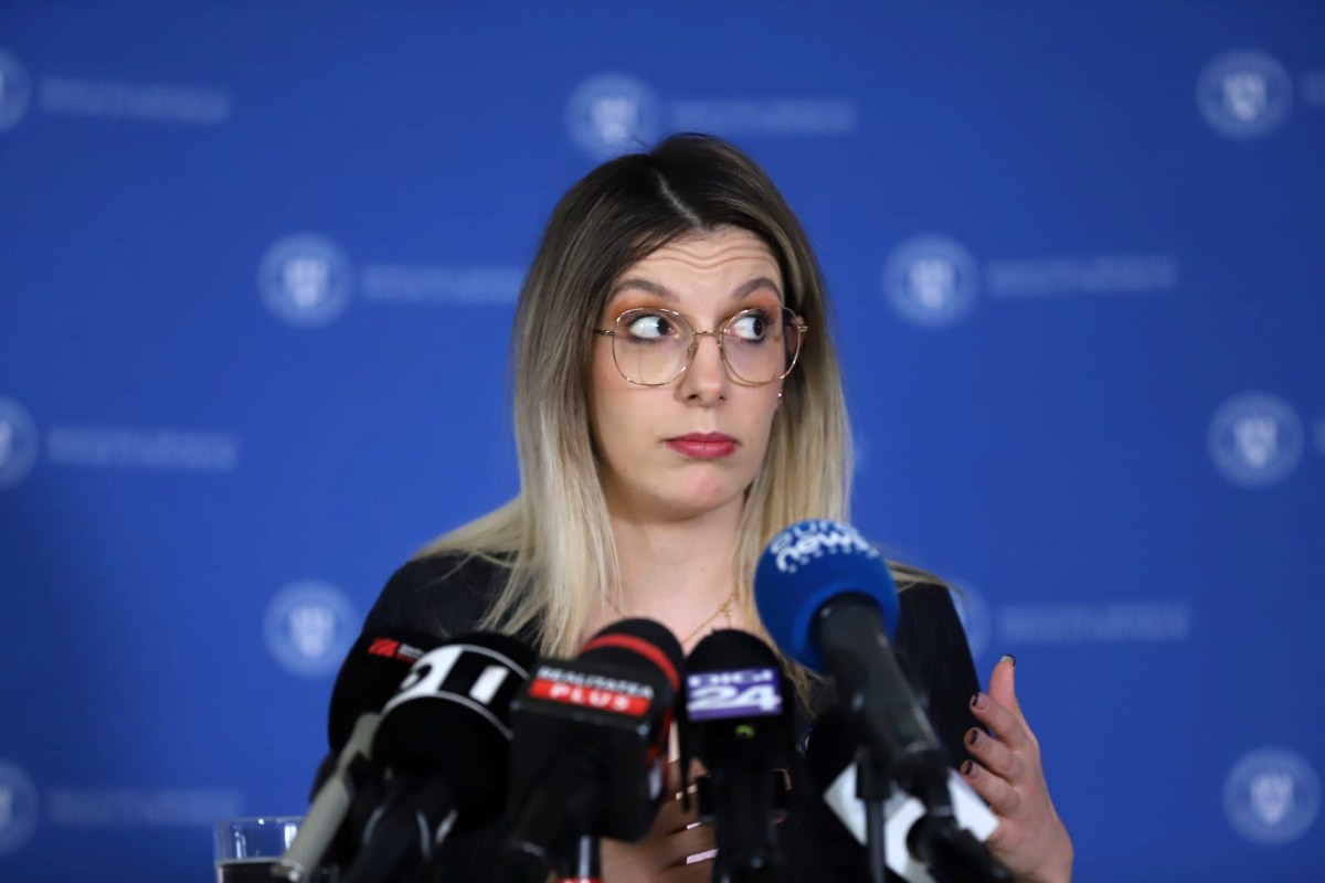 Diana Buzoianu a anunțat reguli noi pentru iazurile piscicole: „Avem cratere cu apă și oamenii au murit înotând acolo”