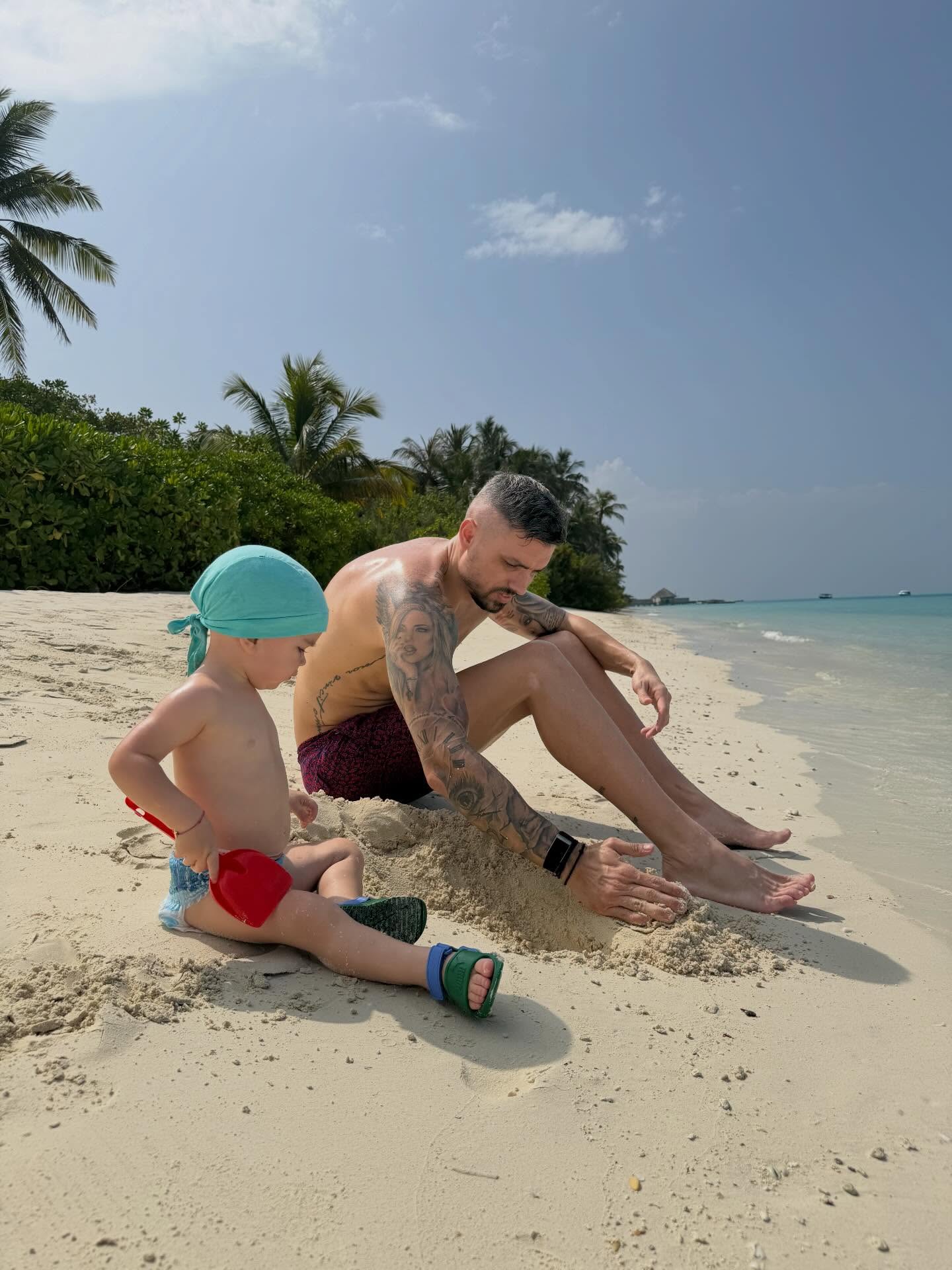 Cum a apărut Vlăduța Lupău pe plaja din Maldive. Cu cine a plecat artista în vacanță. „Cred că a fost cea mai bună decizie”