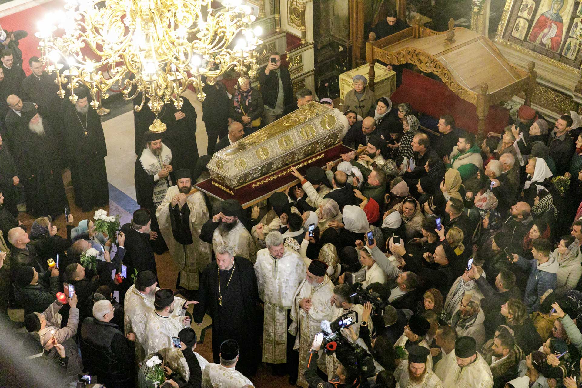 Ce transmite Arhiepiscopia Iașilor pelerinilor care vin la Sfânta Parascheva între 8 și 15 octombrie 2024