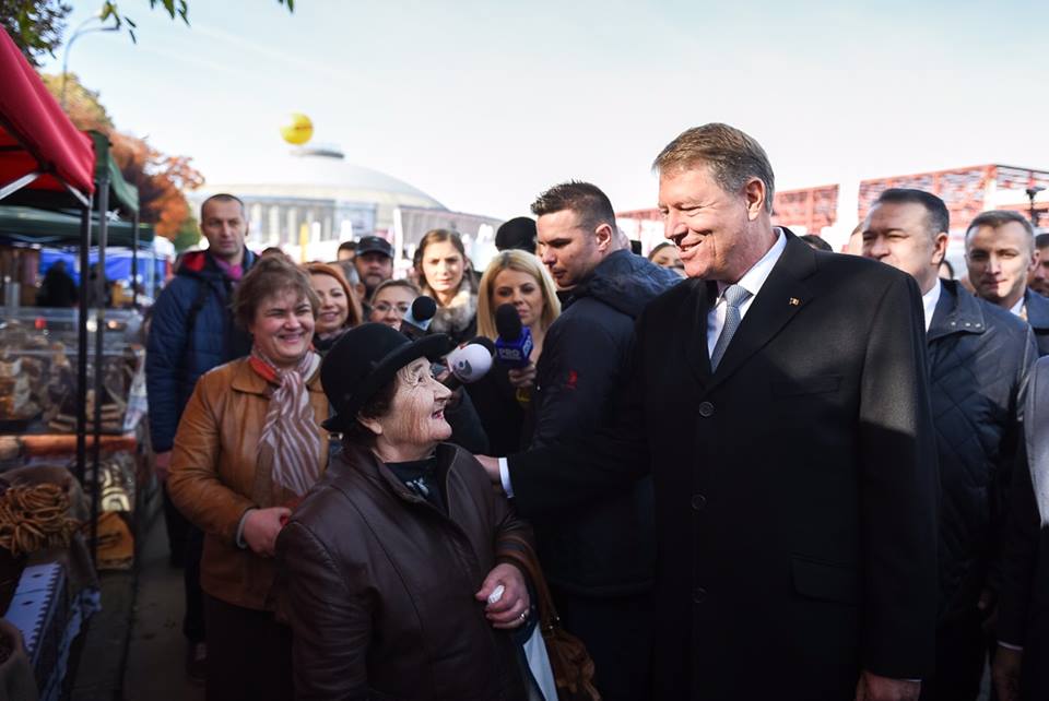 ANALIZĂ. Klaus Iohannis intră în cursa pentru al doilea mandat, în plin război cu PSD și sub amenințarea suspendării