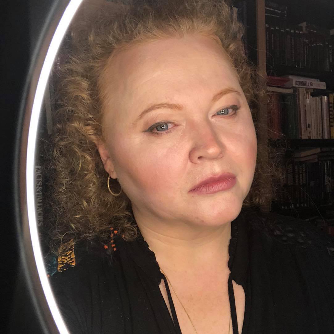 Motivul pentru care Teo Trandafir nu o suporta pe Narcisa Suciu. Artista a confruntat-o și i-a cerut explicații: „I-am văzut privirea în oglindă”