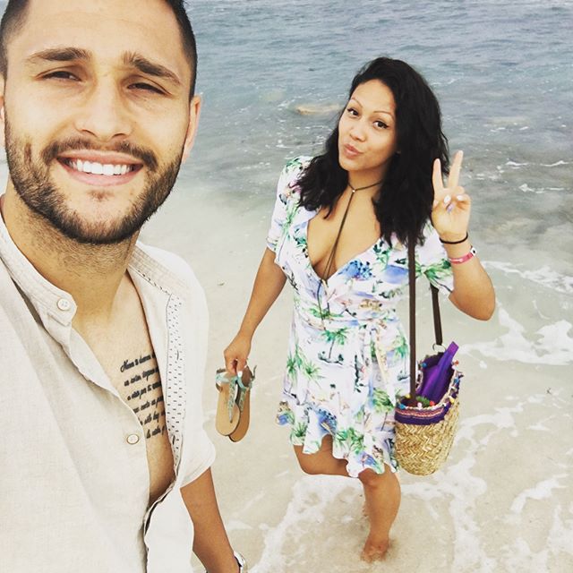 Fotbalistul Florin Andone se distrează cu iubita în vacanța din Mexic / GALERIE FOTO