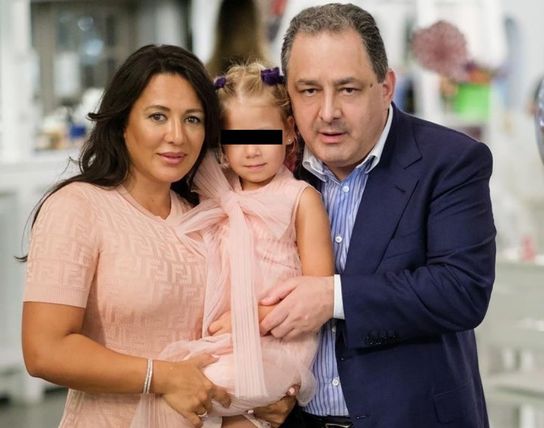 Oana Mizil reacționează după ce Marian Vanghelie a fost văzut cu altă femeie: „O cunosc pe acea doamnă”. S-au despărțit după 11 ani de relație