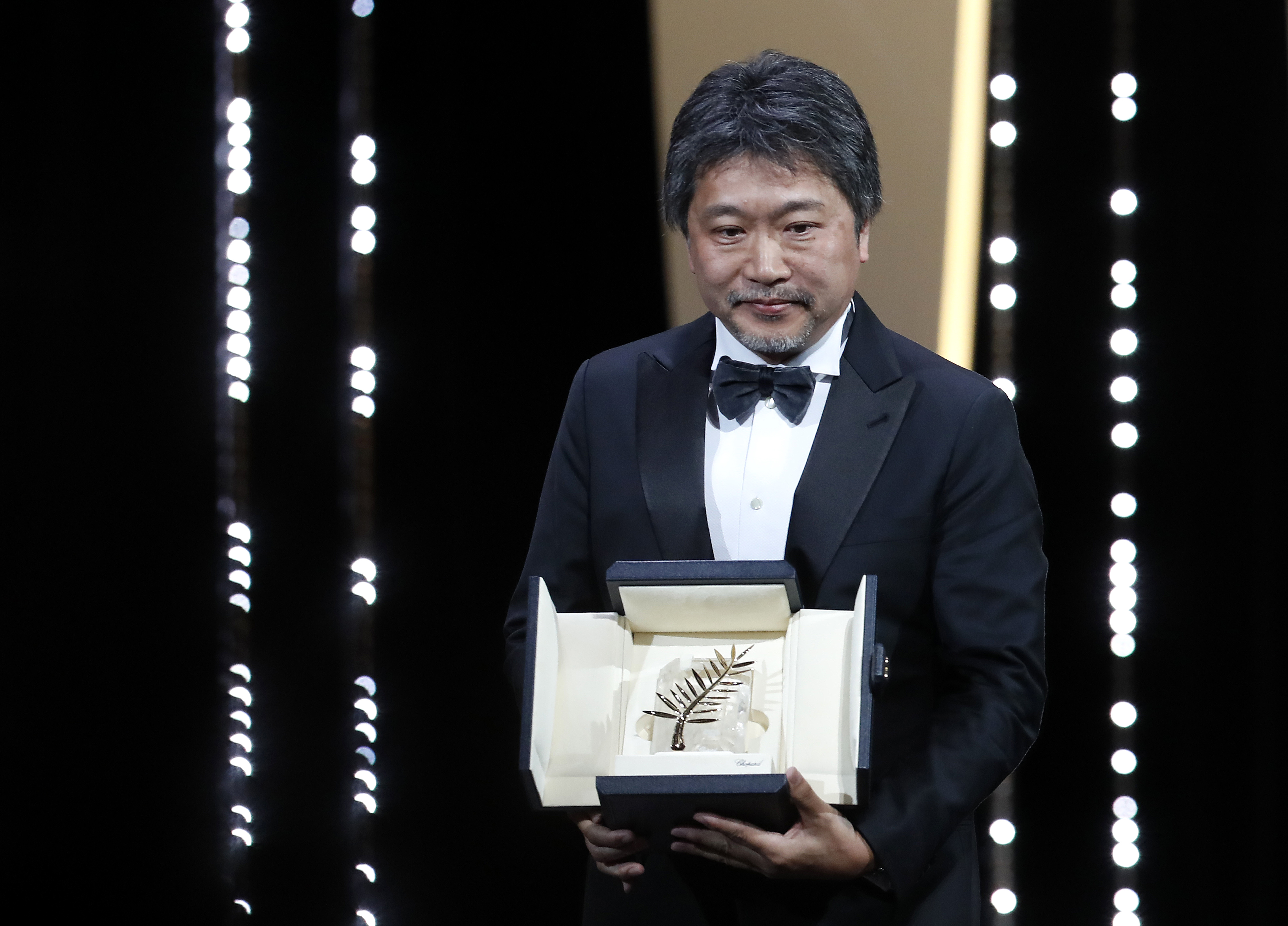 Câștigătorii Festivalului de Film de la Cannes. Trofeul Palme d'Or a fost câștigat de un regizor japonez