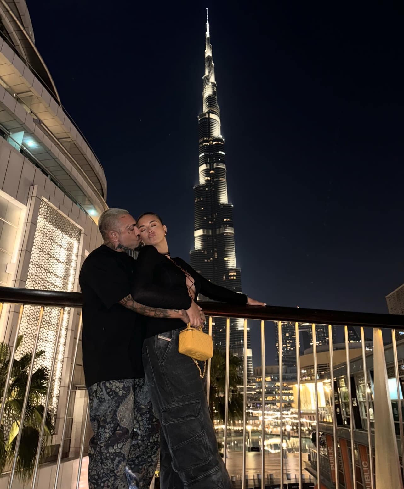 Imagini cu Andreea Tonciu și Antonia în costum de baie. S-au întâlnit la plajă în Dubai