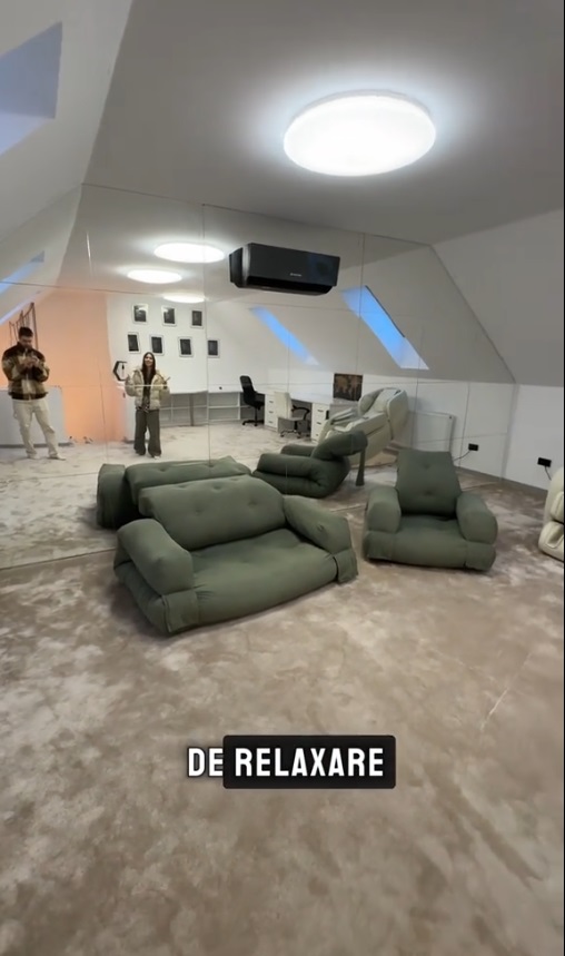 Imagini din casa cântăreței Mira. Cum arată locuința pe care artista o vinde cu peste 400.000 de euro