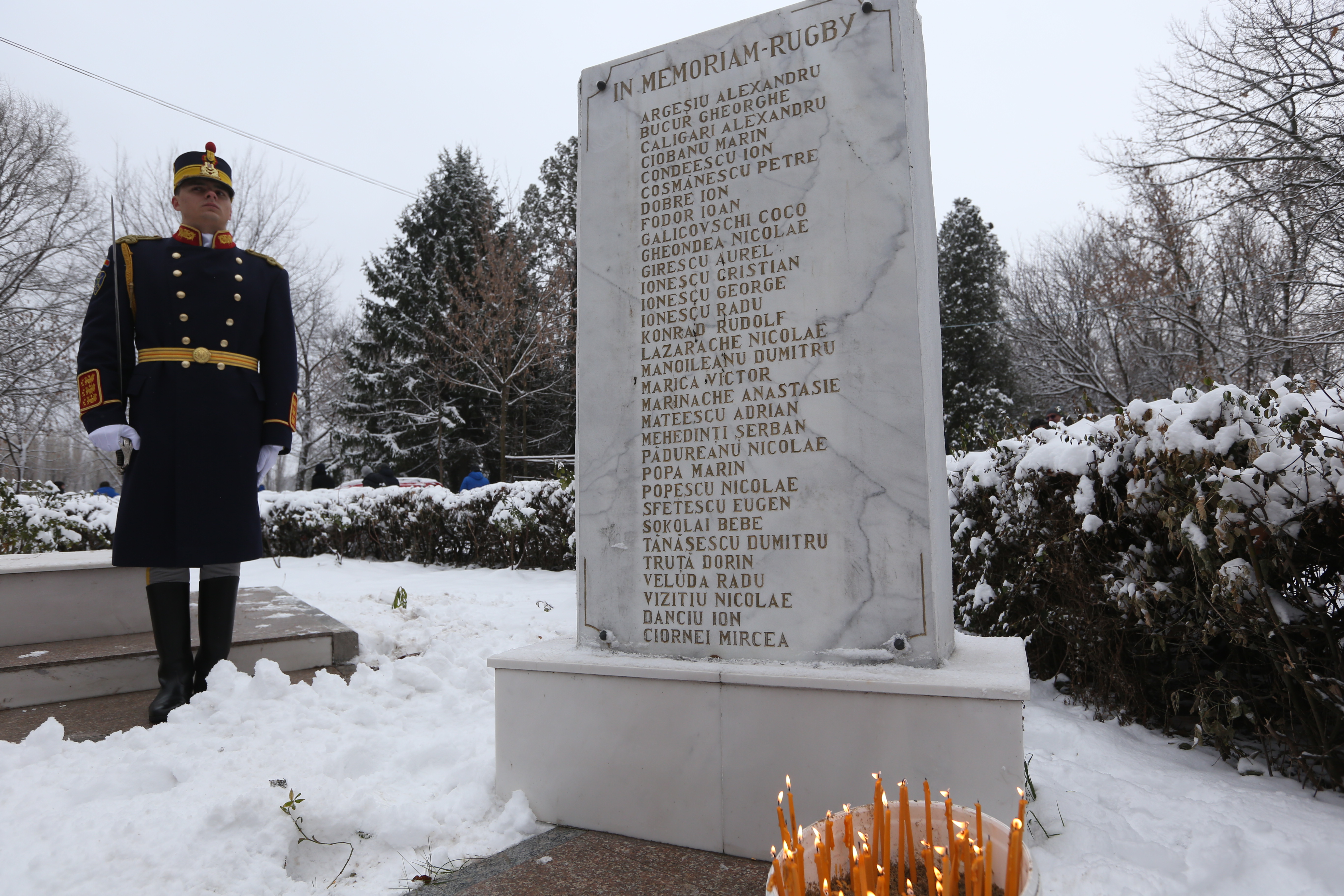 GALERIE FOTO / CSA Steaua i-a comemorat pe foștii rugbiști Radu Durbac și Florică Murariu, decedați la Revoluție