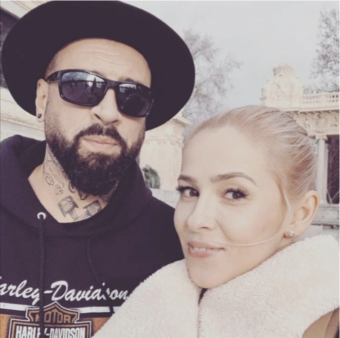 Dezvăluirile făcute de CRBL după 14 ani de relație cu soția: „Mă las pus la colț de Elena, mă corectează, mă ceartă și pe ea o las”