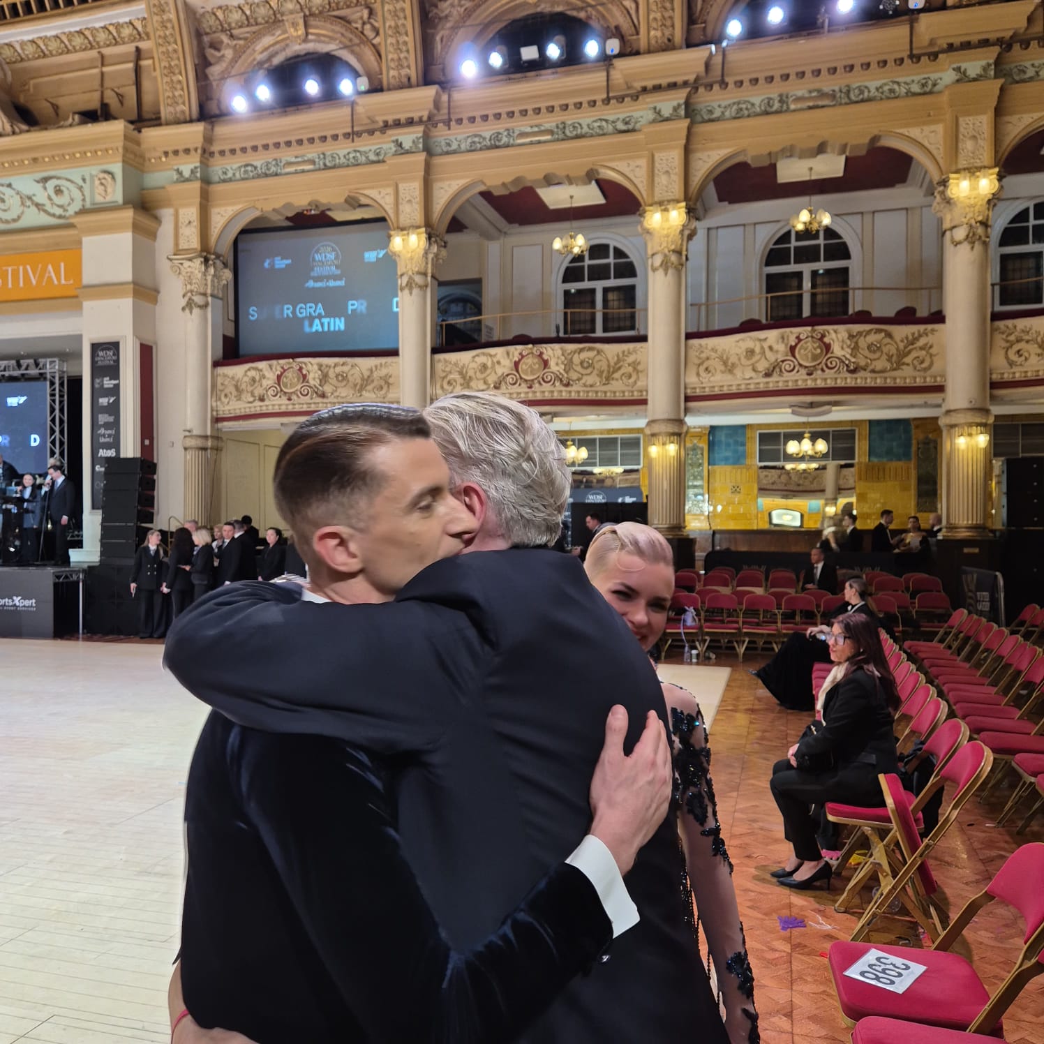 Dansatorii Rareș Cojoc - Andreea Matei au câștigat cel mai vechi festival de dans din lume. Triumf fabulos la Grand Slamul WDSF de la Blackpool