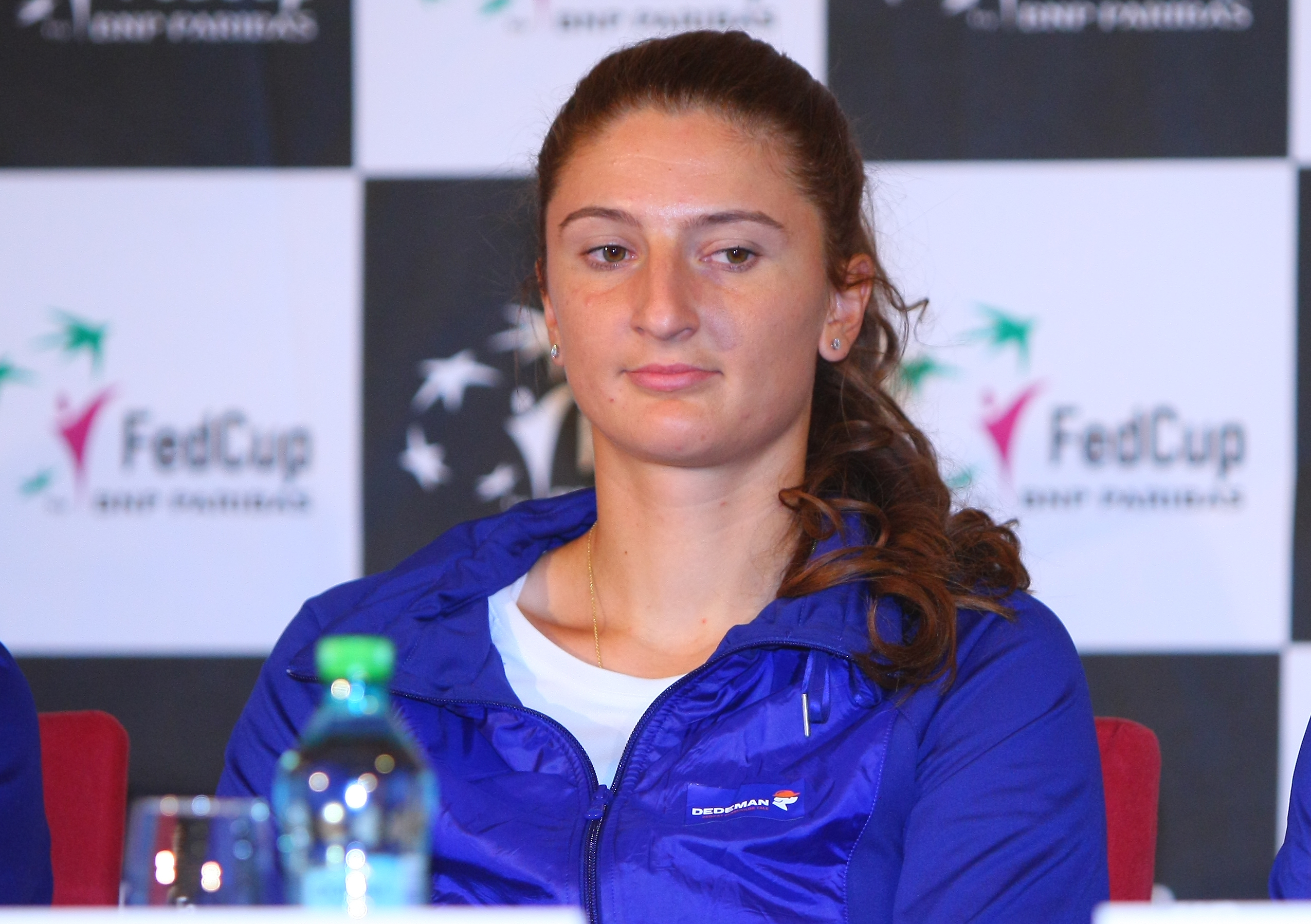 Simona Halep resimte presiunea prezenței președintelui României / GALERIE FOTO