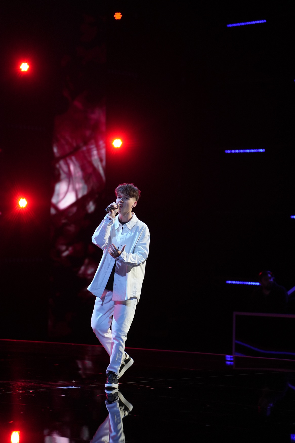 George Constantinescu are 15 ani și a cucerit juriul de la X Factor 2025. Delia a rămas fără cuvinte. „Este ireal. Nu înțeleg când ai avut timp”