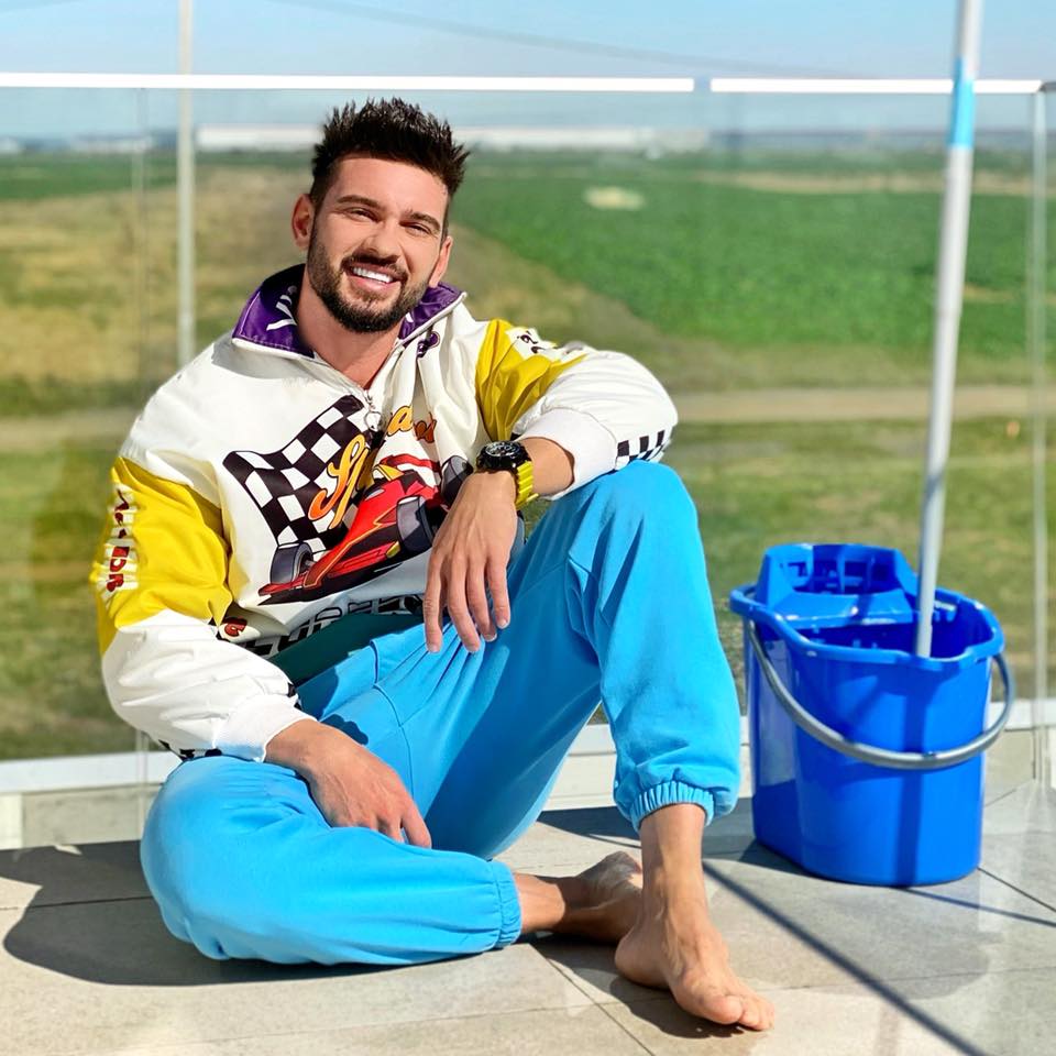 Dorian Popa regretă situația în care a ajuns: „Prostia costă. Mă uit și plâng”. A rămas fără permis de conducere