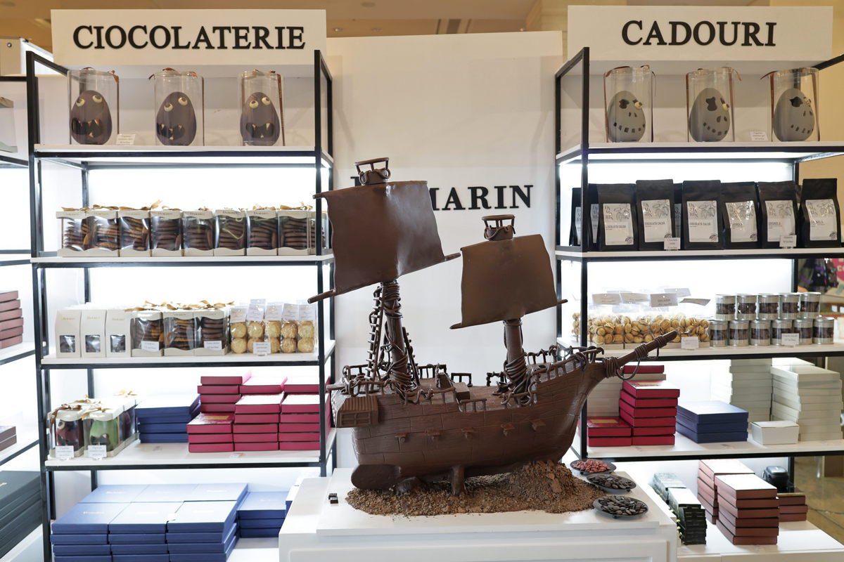 Chocolate Saga 2025: festivalul care sparge toate regulile la Biblioteca Națională. Ciocolată cu vin roșu, parfumuri de lux și praline cu ardei iute