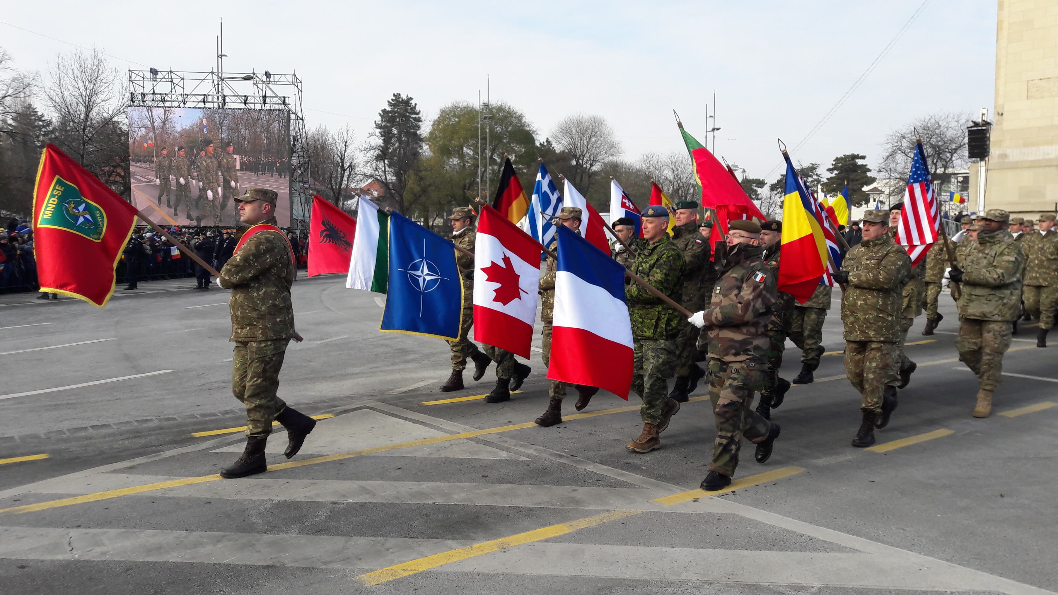 FOTO&VIDEO| La mulți ani, România! Parada militară de 1 Decembrie de la București s-a încheiat