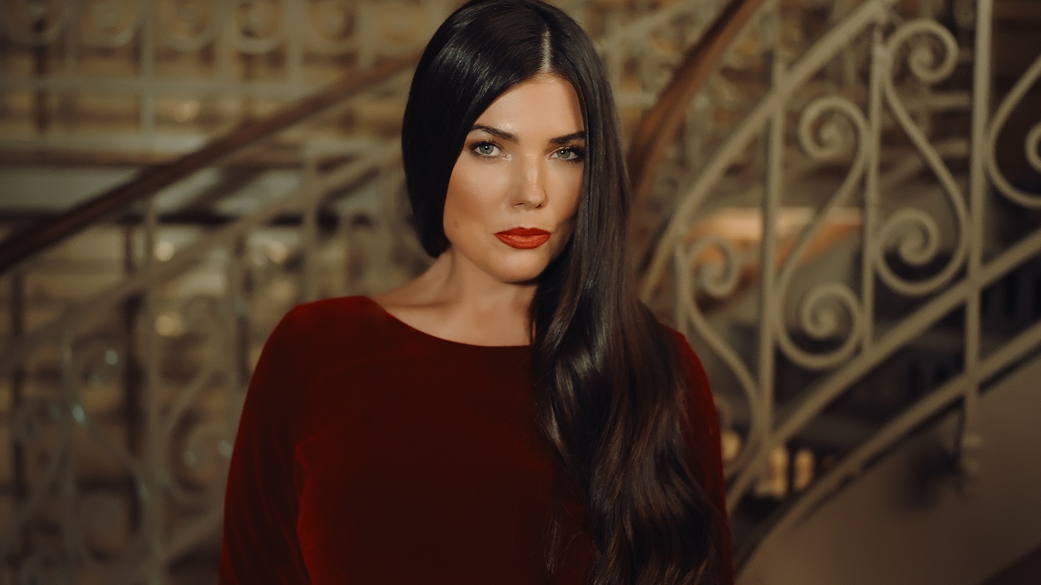 Paula Seling întâmpină dificultăți după accidentul cu trotineta electrică. „O să mai dureze. Recuperarea e grea. Mi-am rupt clavicula”