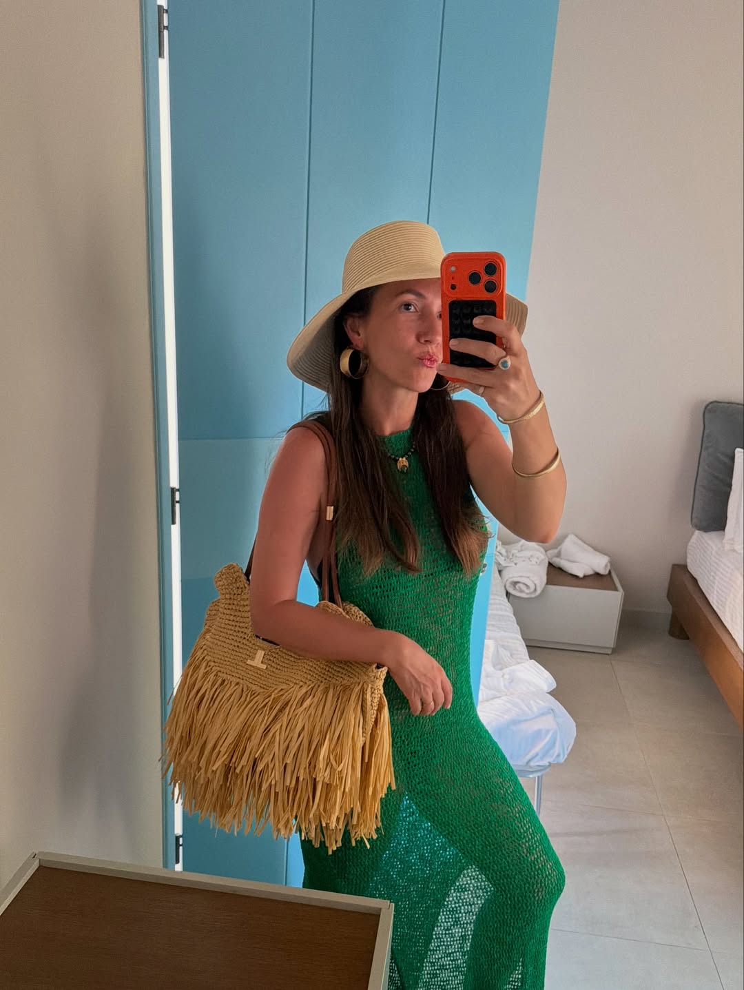 Vedetele din România care au ales Grecia pentru vacanța de vară. Imagini din destinațiile preferate