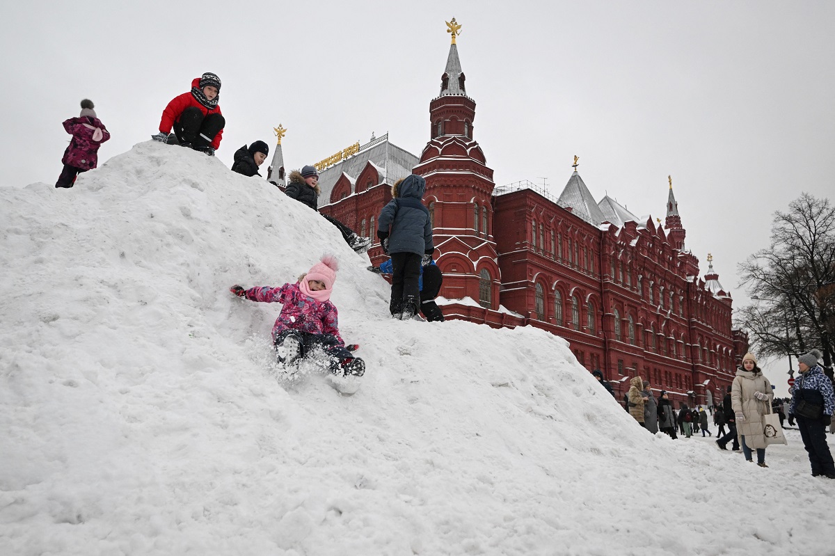 Moscova, sub nămeți. Cel mai mare strat de zăpadă măsurat în decembrie din ultimii 80 de ani, în capitala Rusiei