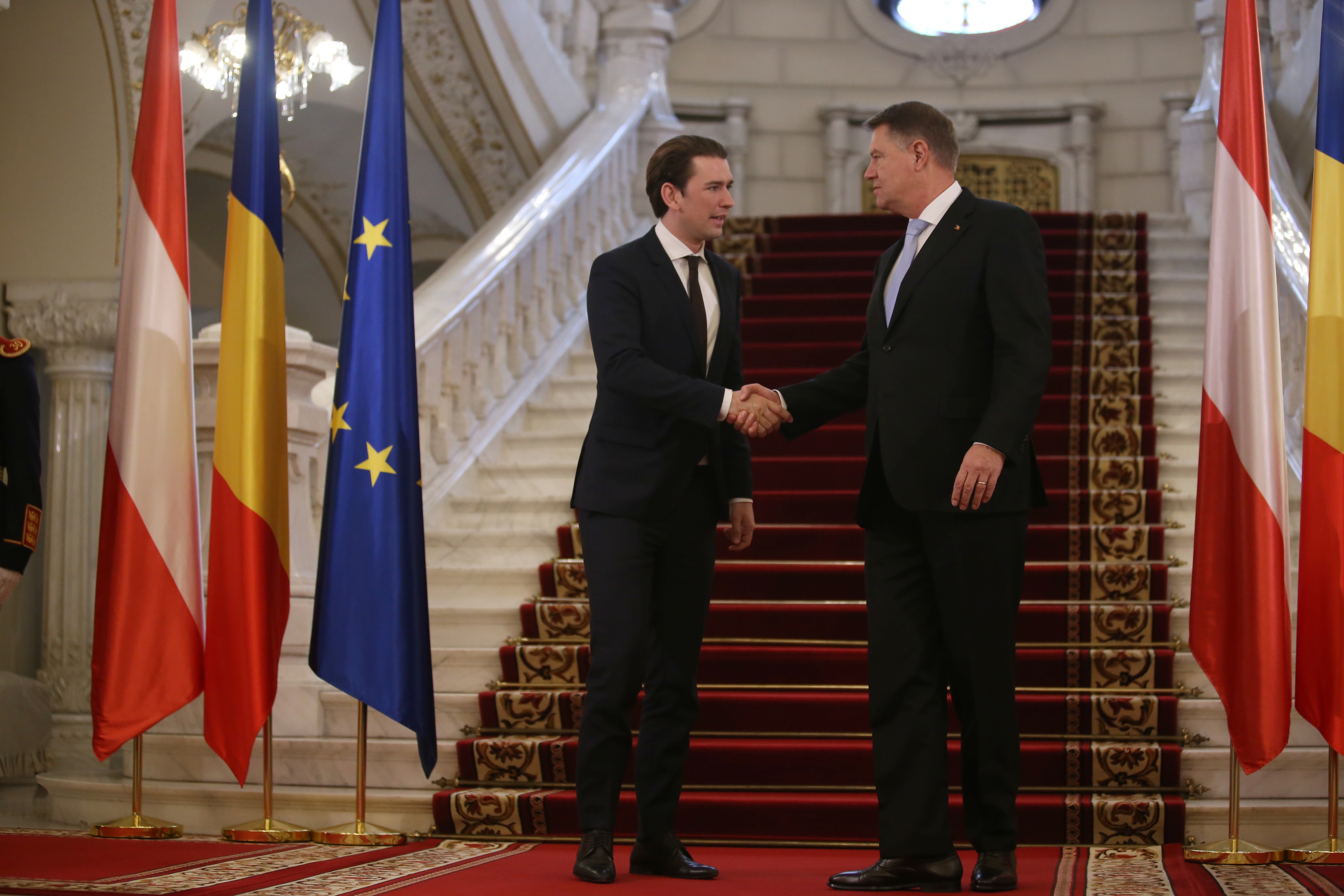 Cancelarul Austriei, despre OUG cu privire la măsurile fiscale: Firmele austriece ar putea să-şi strângă lucrurile şi să plece