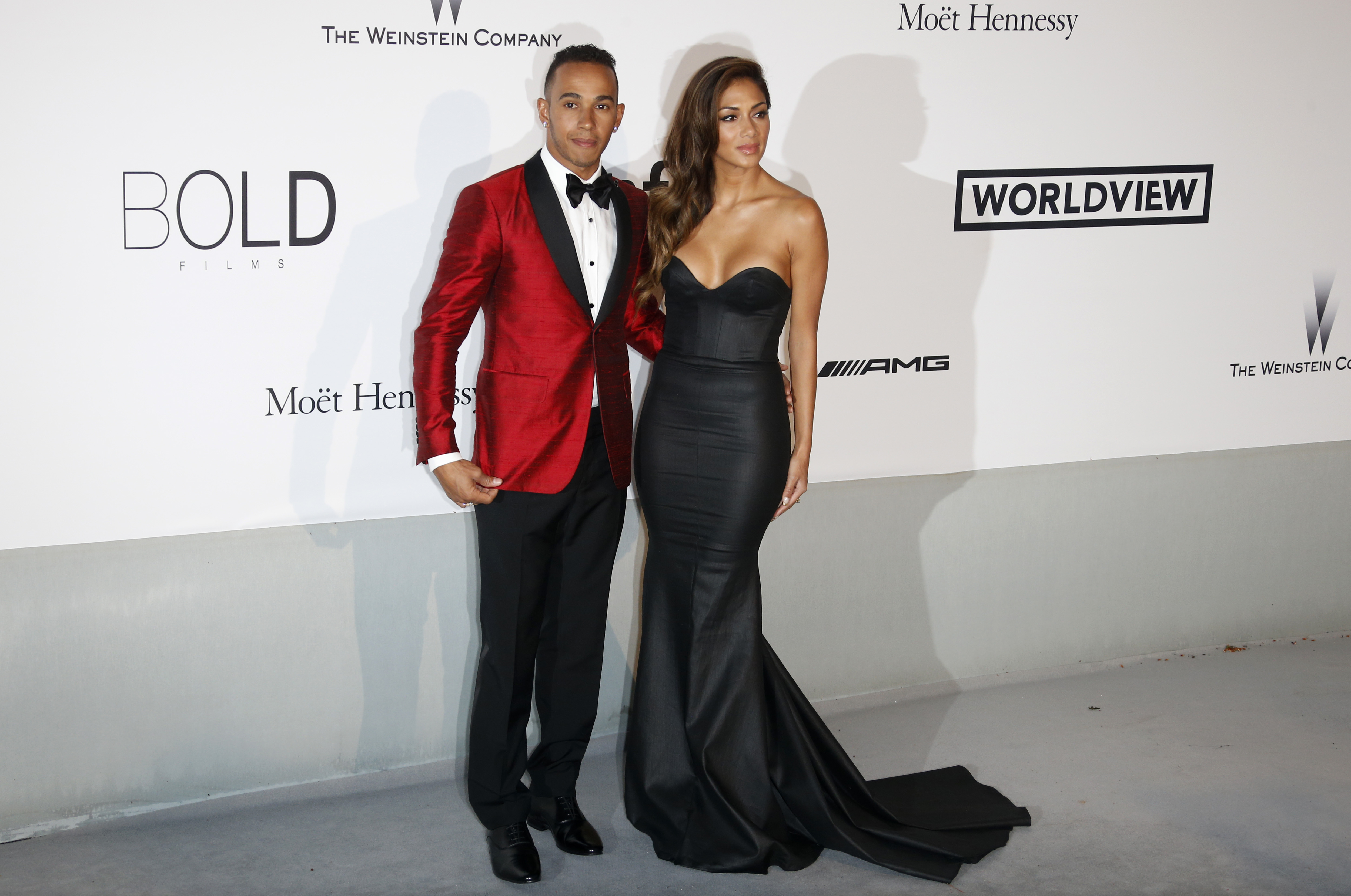 Nicole Scherzinger l-a părăsit pe Lewis Hamilton / GALERIE FOTO