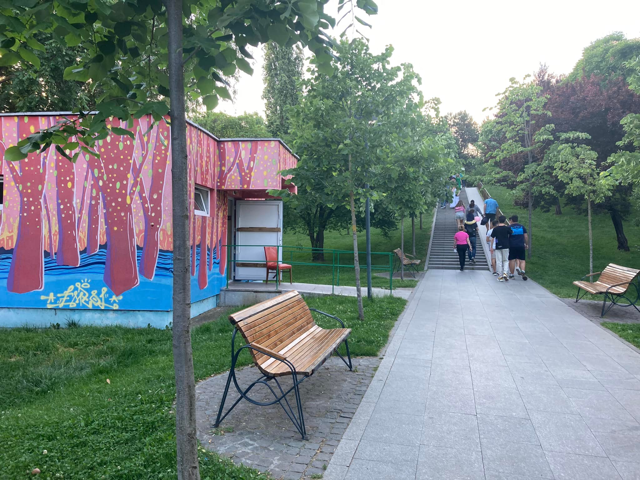 DSP București: amenzi pentru toaletele neîngrijite din parcurile sectorului 3