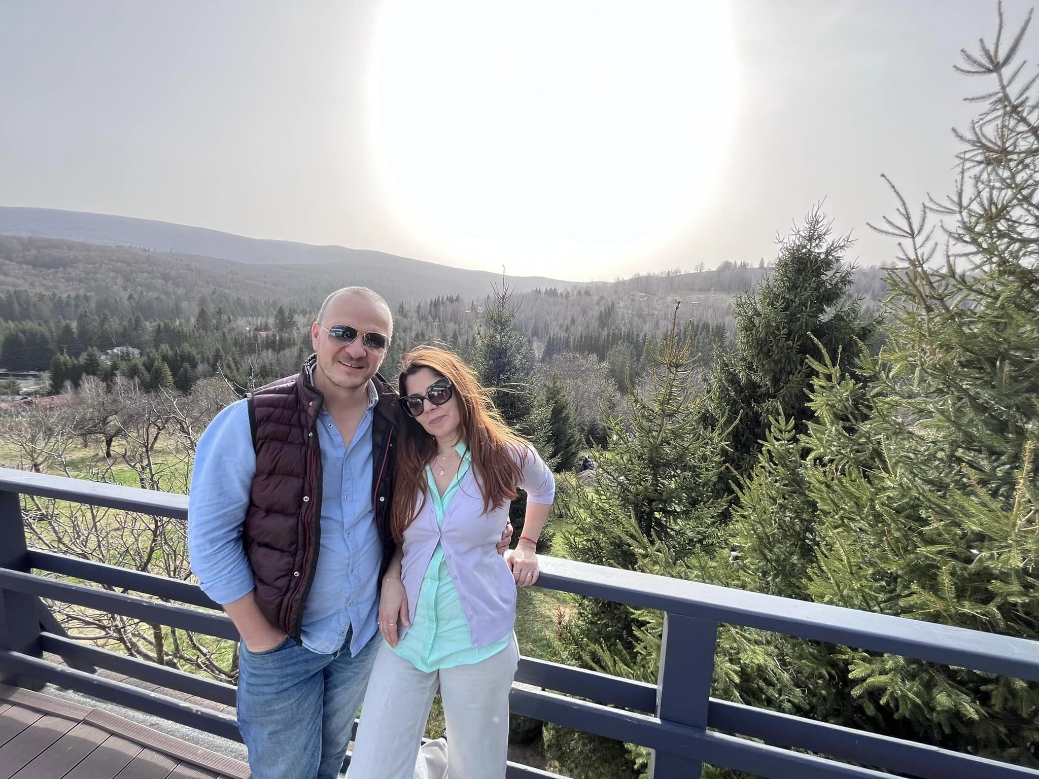 Imagini rare cu fosta soție a lui Răzvan Simion. Diana s-a recăsătorit și locuiește în Timișoara