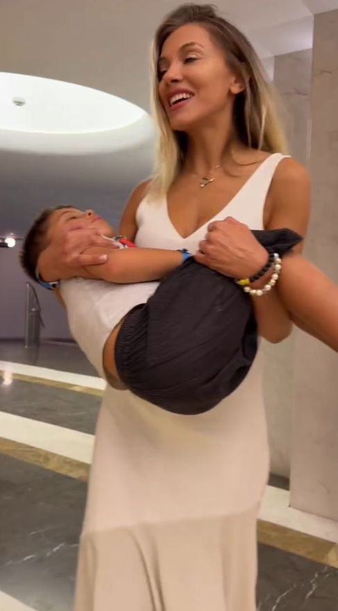 Andreea Ibacka, prima aniversare după divorțul de Cabral. Cum și-a petrecut actrița ziua de naștere